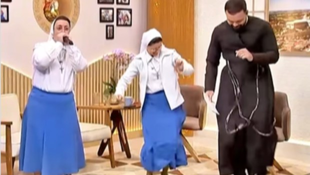Two nuns and a deacon beatboxing