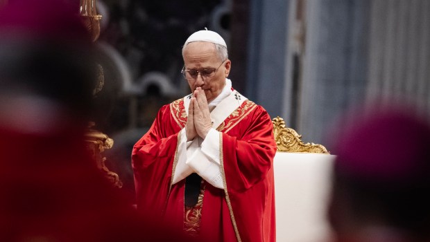pope-leo-xiv-holy-mass-saints-peter-paul-feast-pallium-vatican