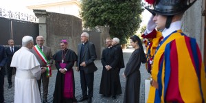 Castel Gandolfo savors Pope’s return: It’s more than economics