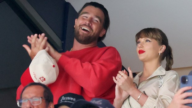 Taylor Swift Jason Kelce music football NFL