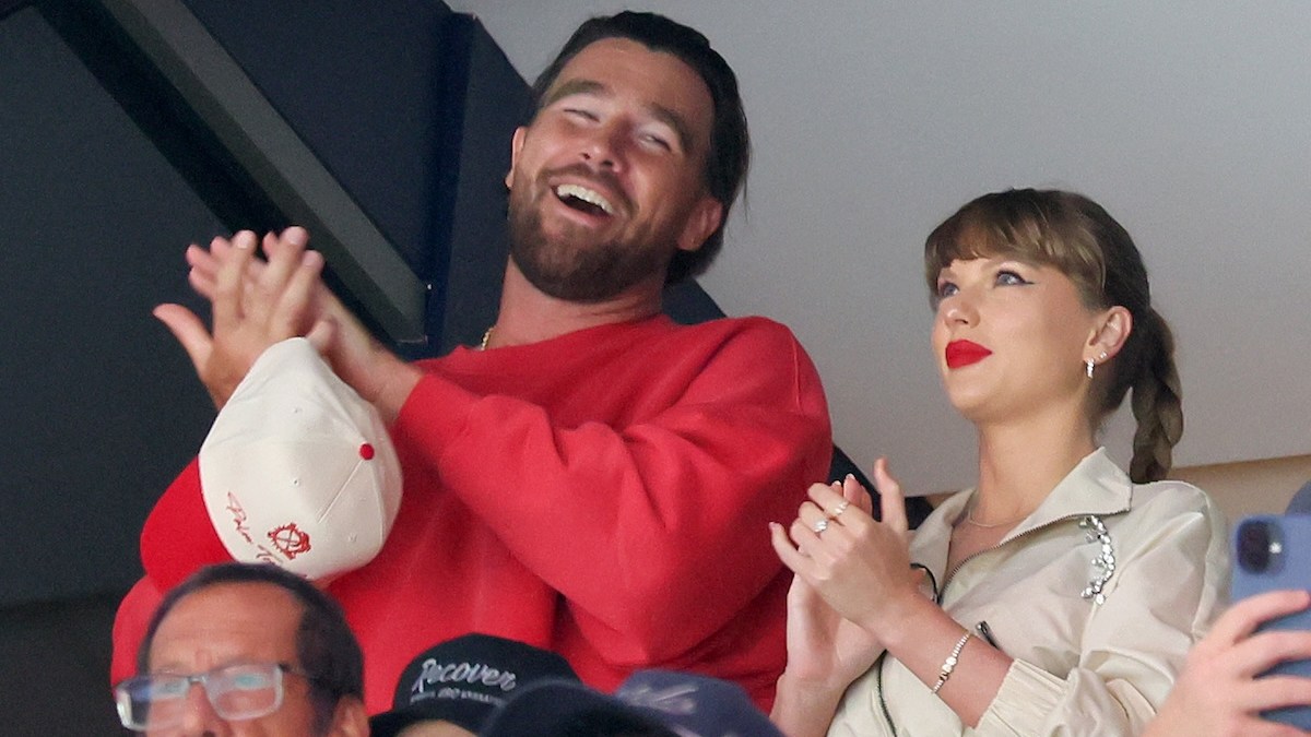 Taylor Swift Jason Kelce music football NFL