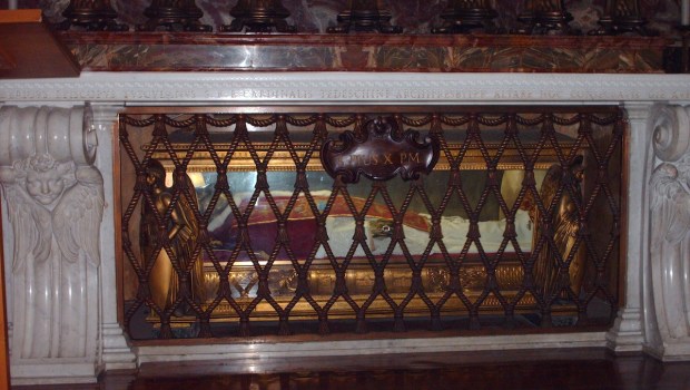 Pius-X-tomb-St.Peter'sBasilica