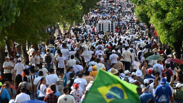 Caminhada com Maria. Fortaleza - CE