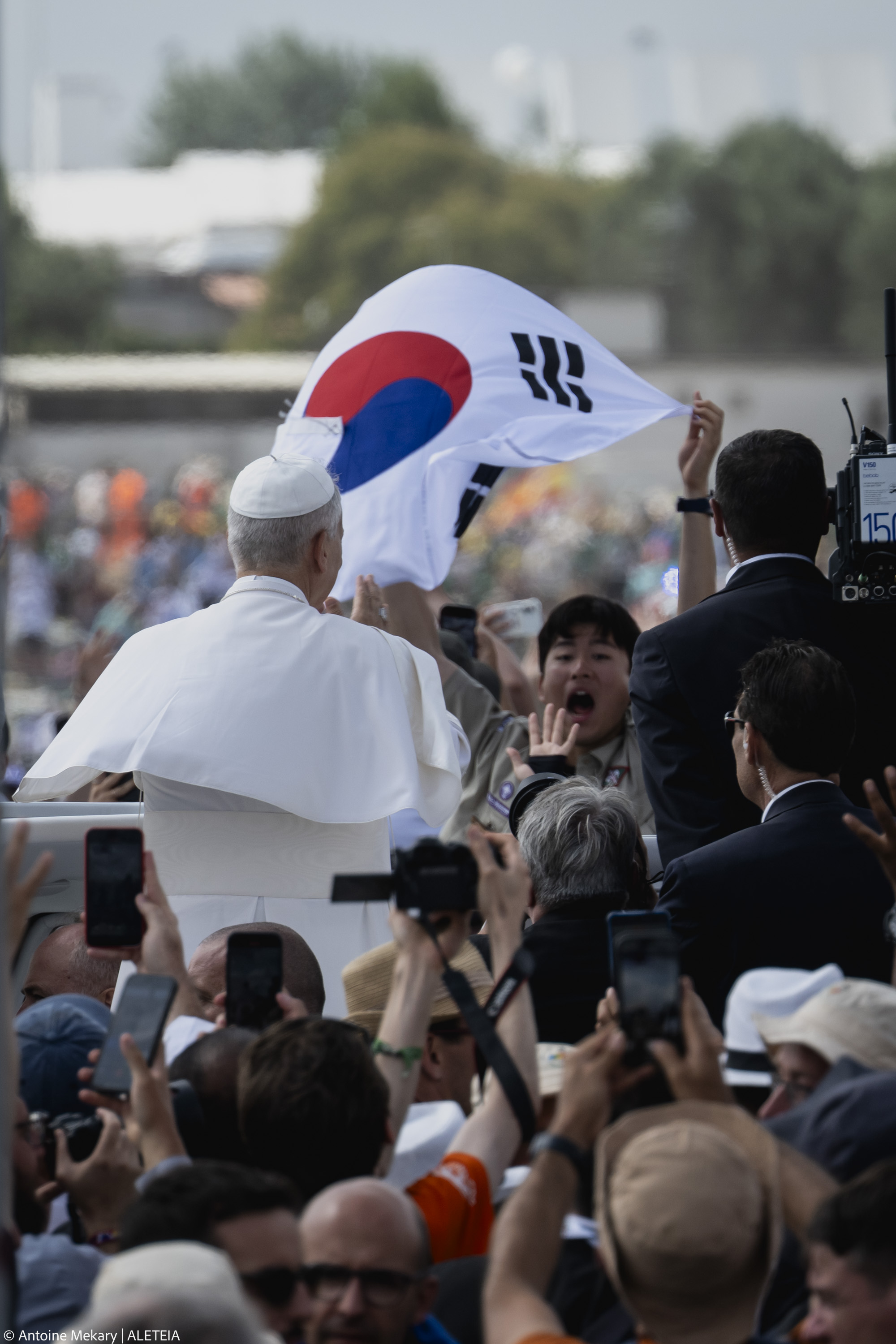 Pope's homily and pictures as Youth Jubilee ends