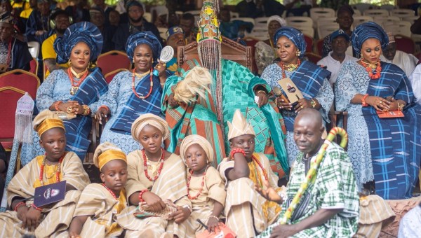 Corner Item Image - Report: how can the Church address the problem of polygamy?