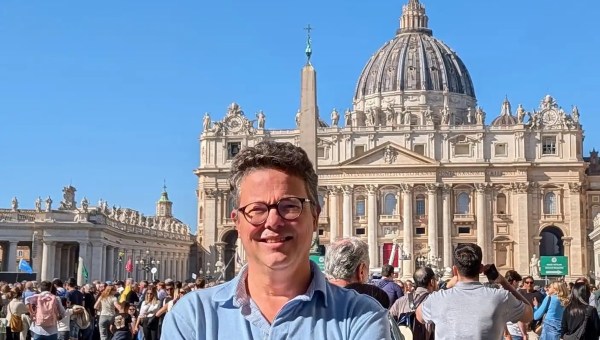 Hendro Munsterman in St. Peter's Square in from of St. Peter's Basilica in the Vatican