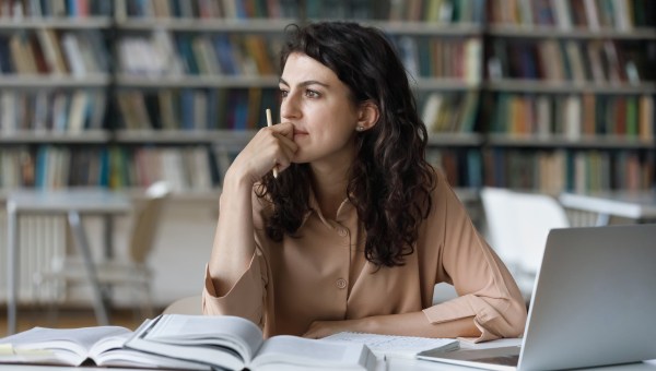 WOMAN-THINK-SHUTTERSTOCK