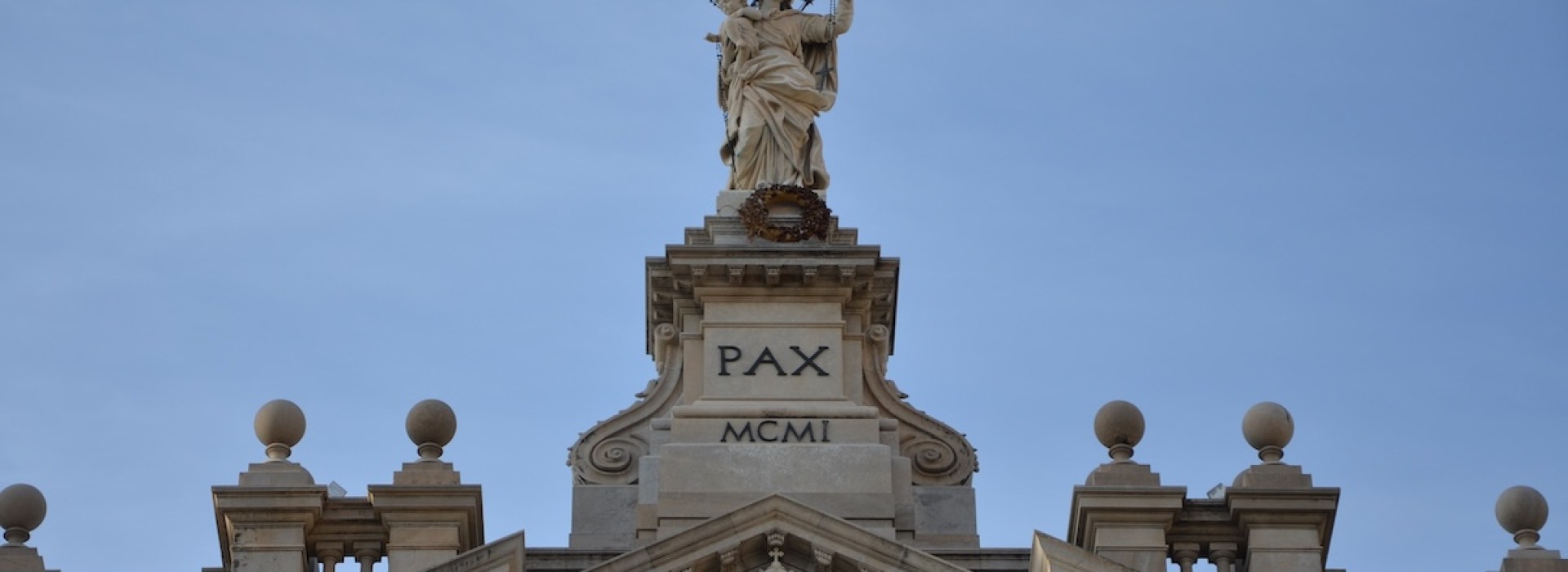 pompeii-rosary-shrine2.jpg