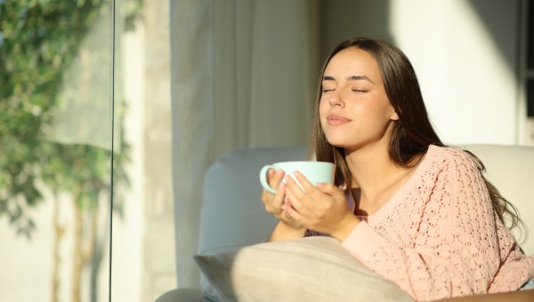 Corner Item Image - 4 Beautiful prayers that help us relax in God’s light