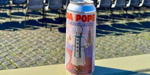 Pope Leo receives cans of “Da Pope” beer brewed in his honor
