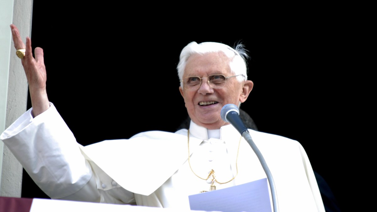 Pope Joseph Benedict XVI presides over an open-air mass in Piazza Ducale, The Pontiff is visiting the northern Italian town of Vigevano, April 21, 2007 in Vigevano, ITALY.