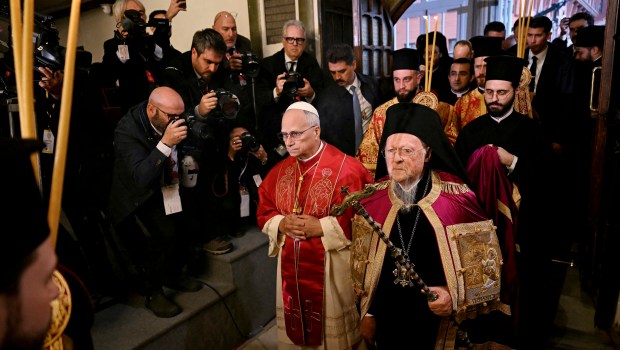 pope-leo-xiv--patriarch-bartholomew-I-church-of-saint-george-istanbul-afp-