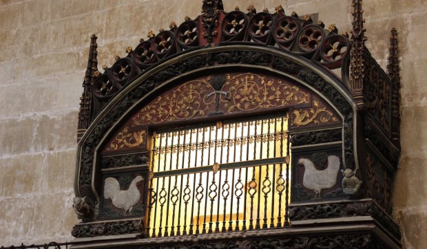 Corner Hero Image - When a hen saved a pilgrim’s life on the Camino