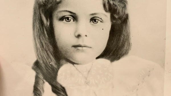 Corner Item Image - Allow a forgotten nun-poet to lead your prayer all Christmas season