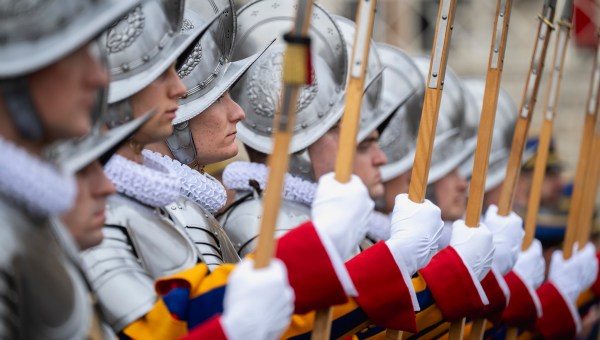 pope-leo-xiv-Christmas-mass-st.-peters-basilica-vatican