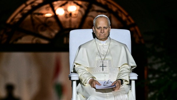 pope-leo-xiv-youths-maronite-patriarchate-bkerke-beirut-lebanon