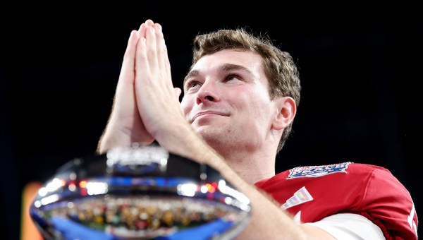 Corner Item Image - Indiana QB Fernando Mendoza: ‘All the glory to God’