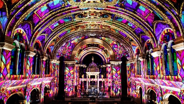 Corner Item Image - America’s 1st basilica uses lights to show Catholic heritage