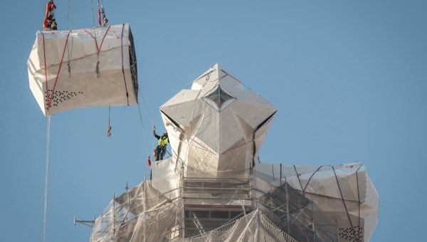 SAGRADA-FAMILIA-CATHEDRALE-ESPAGNE