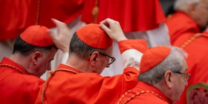 Pope to cardinals: I’m one who asks, not commands