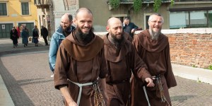 Take the 30-day “monk mindset” challenge in 2026