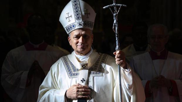 Ornamentos papa león xiv