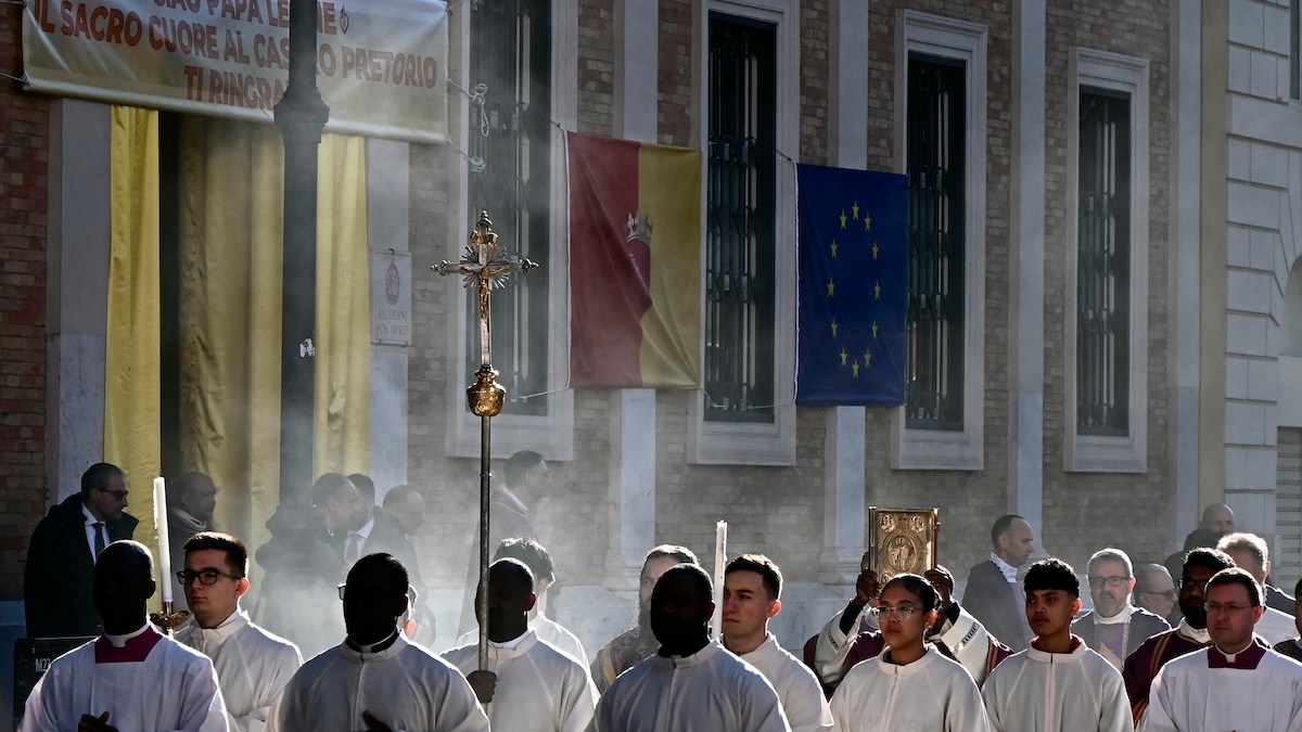pope-sacred-heart-parish-visit.jpg