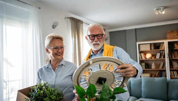 Corner Item Image - The essential reasons you need to declutter in retirement