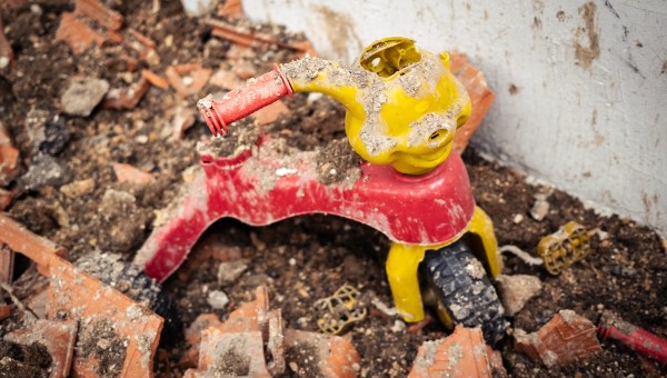 Corner Item Image - 6-Point Catholic checklist when war is on the news