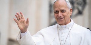 Pope’s heartfelt class reunion at the Vatican