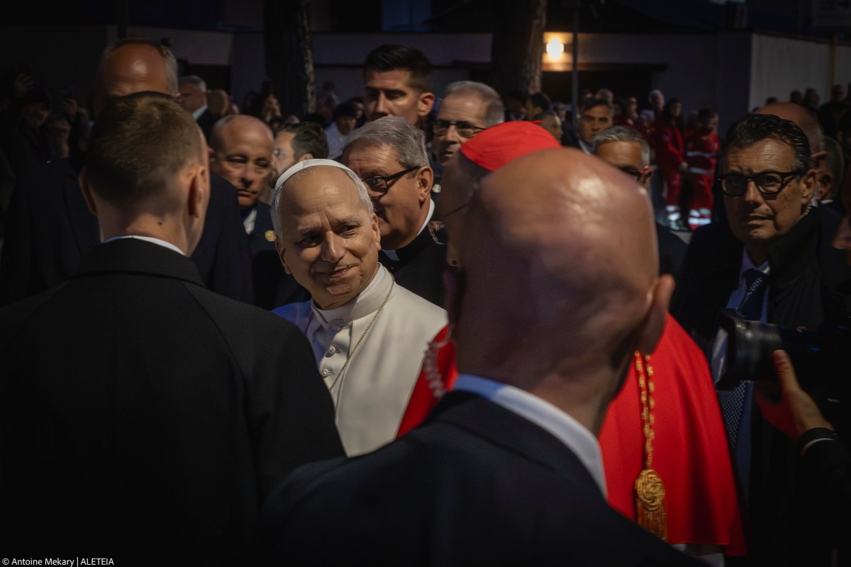 {"rendered":"(Slideshow) Pope Leo Rome parish visit March 15, 2026"}