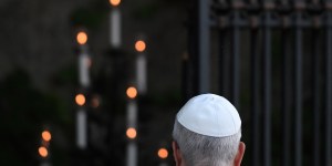 God is seeking peacemakers and peace is possible, says Pope