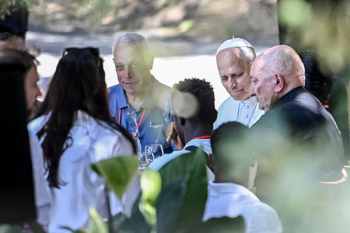pope-leo-xiv-dines-vulnerable-people-at-the-borgo-laudato-si-village