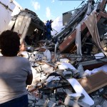 Death toll climbs in powerful Colombia earthquake
