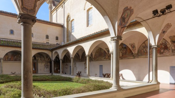 Large cloister of the Convent of San Marco with Renaissance arcades and frescoes, 15th century, Florence, Italy.
