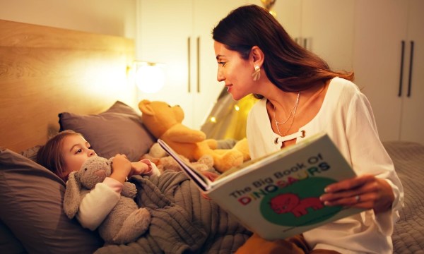 5 Savvy ways to raise kids who love great books